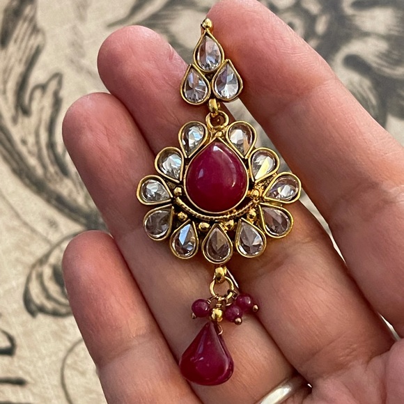 Faux ruby and diamond gold tone drop earrings - Picture 5 of 6